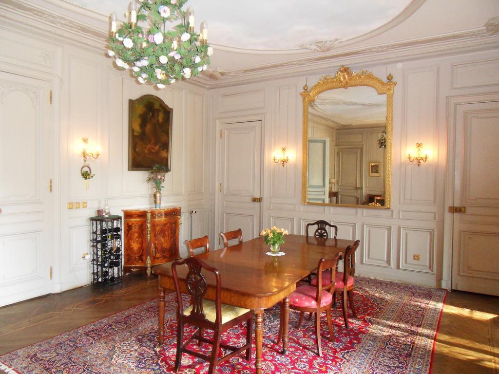 Chateau De La Motte Noailly Luaran gambar