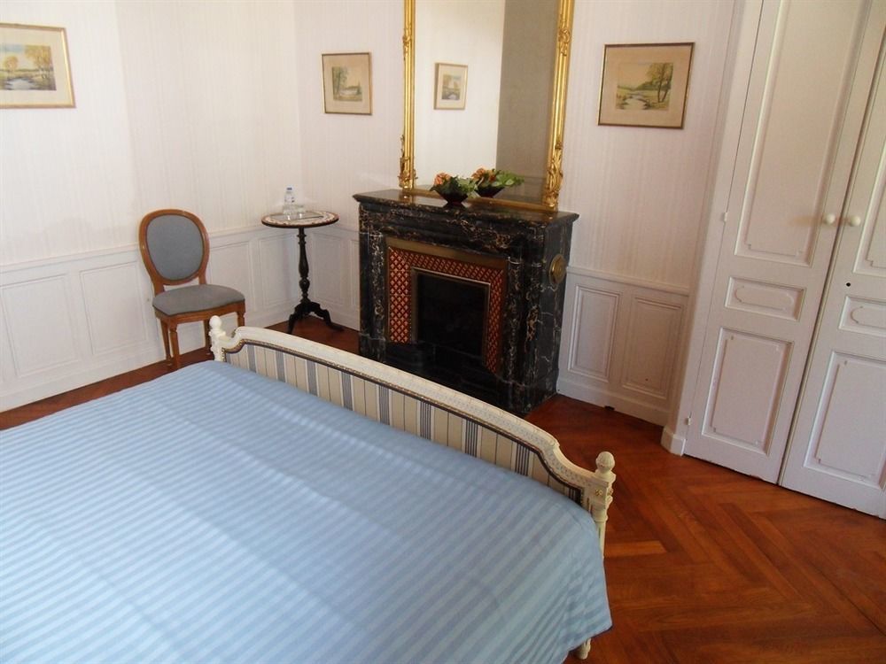 Chateau De La Motte Noailly Luaran gambar